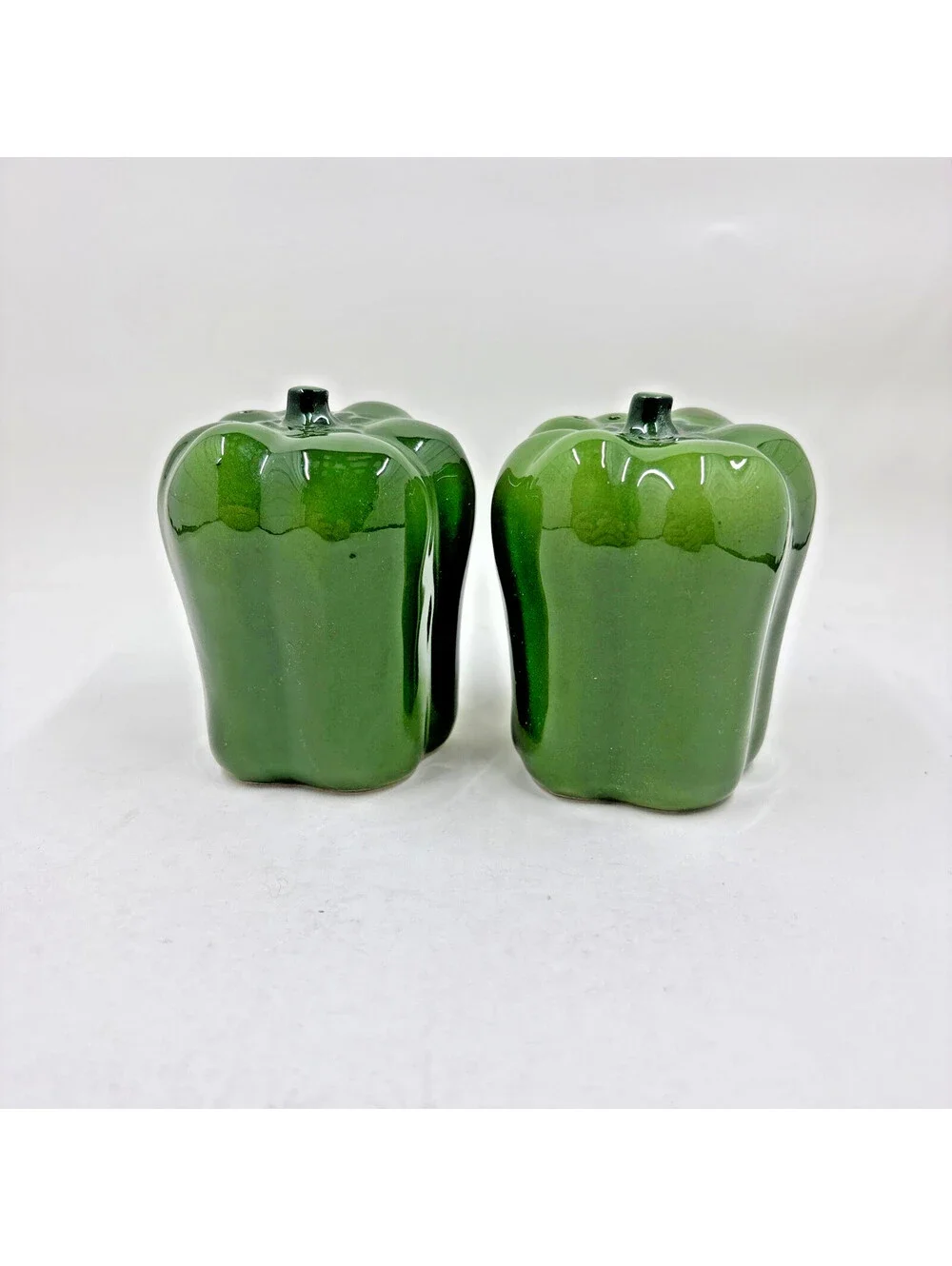 Vintage Otagiri Green Peppers Salt Pepper Shakers Ceramic Japan 1984